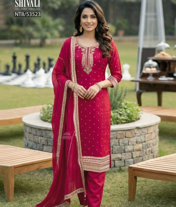 Fashion Fab Women Viscose Rayon Kurti Pant Dupatta Set